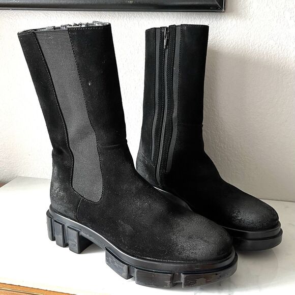 Free People Shoes - Free People Brooks Chelsea Boots Black Suede Lug Sole Elastic Sides 37 (7 US)